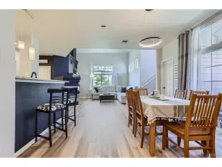 Photo #6: 3876429 Listing