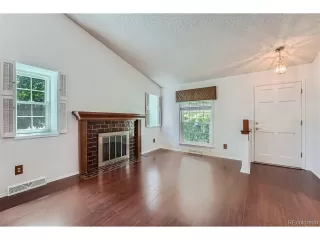 Photo #4: 3876969 Listing