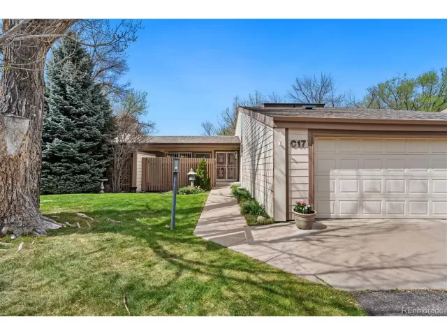 MLS: 3877107 Condo For Sale