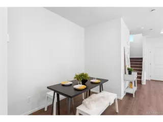 Photo #6: 3877737 Listing