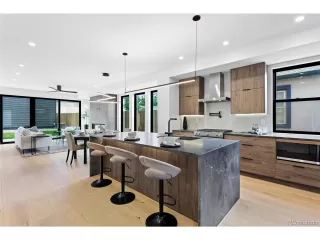 Photo #2: 3878557 Listing 