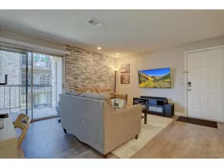 Photo #3: 3880895 Listing 