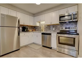 Photo #6: 3880895 Listing 