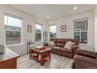 Photo #3: 3881525 Listing 