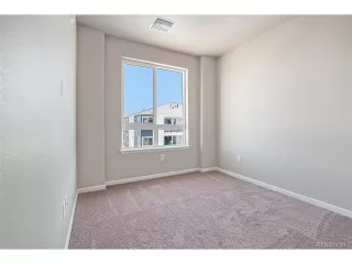 Photo #4: 3882098 Listing 