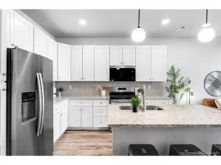 Photo #5: 3884702 Listing 