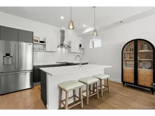 Photo #2: 3885350 Listing