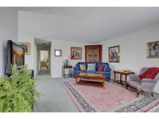 Photo #3: 3887034 Listing