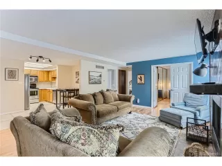 Photo #3: 3892175 Listing