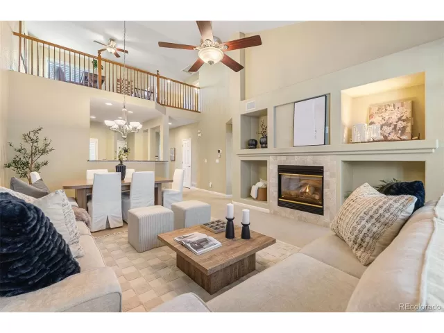 MLS: 3892877 Condo For Sale