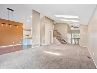 Photo #2: 3892887 Listing