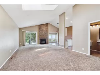 Photo #3: 3892887 Listing