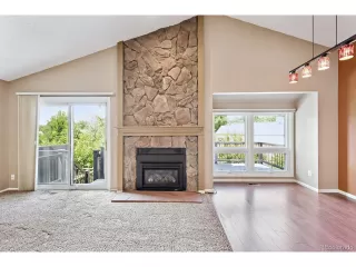 Photo #5: 3892887 Listing