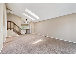 Photo #6: 3892887 Listing