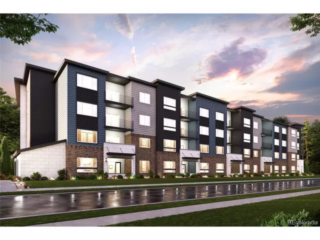 MLS: 3892969 Condo For Sale