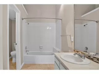 Photo #4: 3893785 Listing