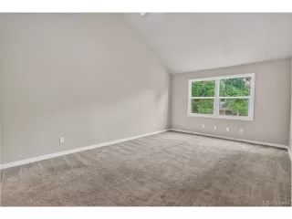 Photo #6: 3893785 Listing