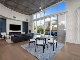 Photo #5: 3895009 Listing