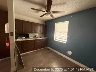 Photo #3: 3896858 Listing 