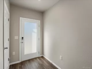 Photo #3: 3897503 Listing