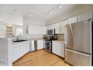 Photo #6: 3899176 Listing