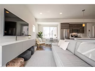 Photo #3: 3899280 Listing