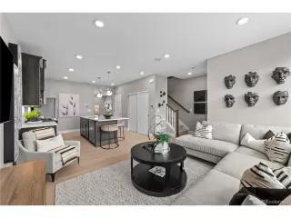 Photo #6: 3908131 Listing