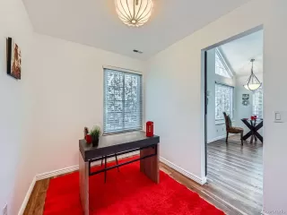 Photo #6: 3908909 Listing