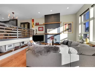 Photo #5: 3910384 Listing