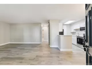 Photo #4: 3911339 Listing 