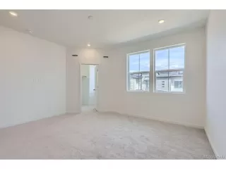 Photo #6: 3919661 Listing