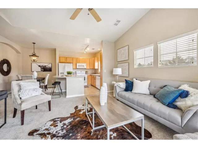 MLS: 3919850 Condo For Sale