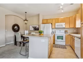 Photo #5: 3919850 Listing
