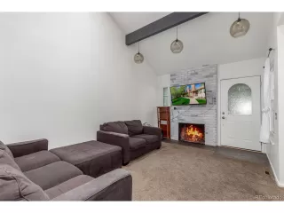 Photo #3: 3922517 Listing 