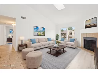 Photo #2: 3923833 Listing 