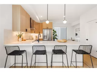 Photo #5: 3928298 Listing