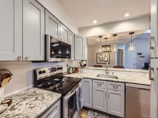 Photo #6: 3929388 Listing