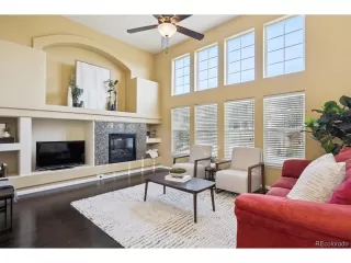 Photo #2: 3929966 Listing