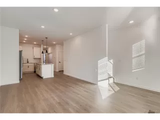 Photo #6: 3930081 Listing