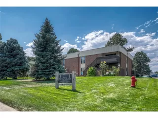 More Details about MLS # 3930479 : 3663 S SHERIDAN BLVD A9 DENVER CO 80235