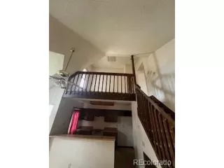 Photo #6: 3931811 Listing