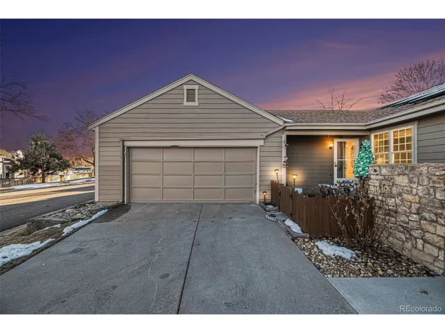 MLS: 3933716 Condo For Sale