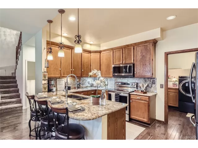 MLS: 3934255 Condo For Sale