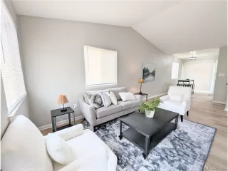 Photo #3: 3935413 Listing