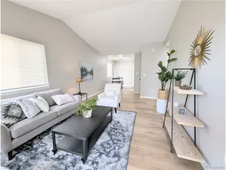 Photo #4: 3935413 Listing