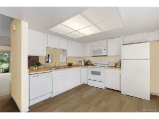 Photo #5: 3938991 Listing