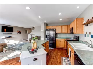 Photo #4: 3940104 Listing