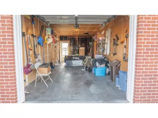 Photo #5: 3940733 Listing