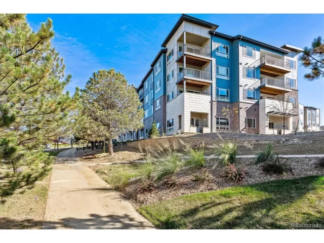 MLS: 3940877 Condo For Sale