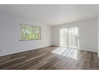 Photo #3: 3945683 Listing 